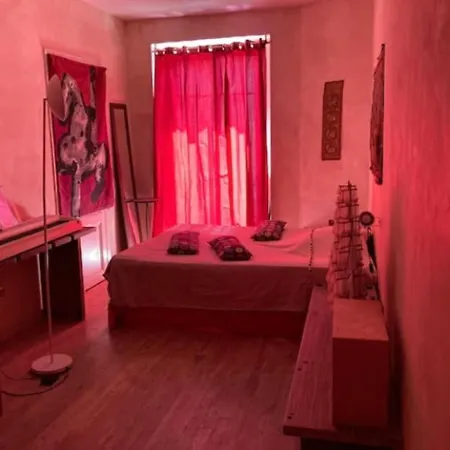 Great And Light Private In The Heart Of