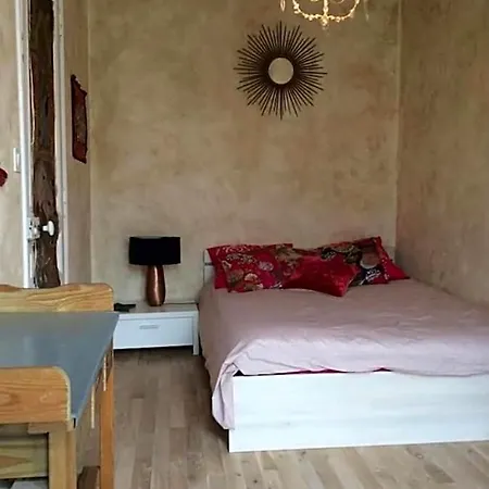 Bed & Breakfast Great And Light Private In The Heart Of *